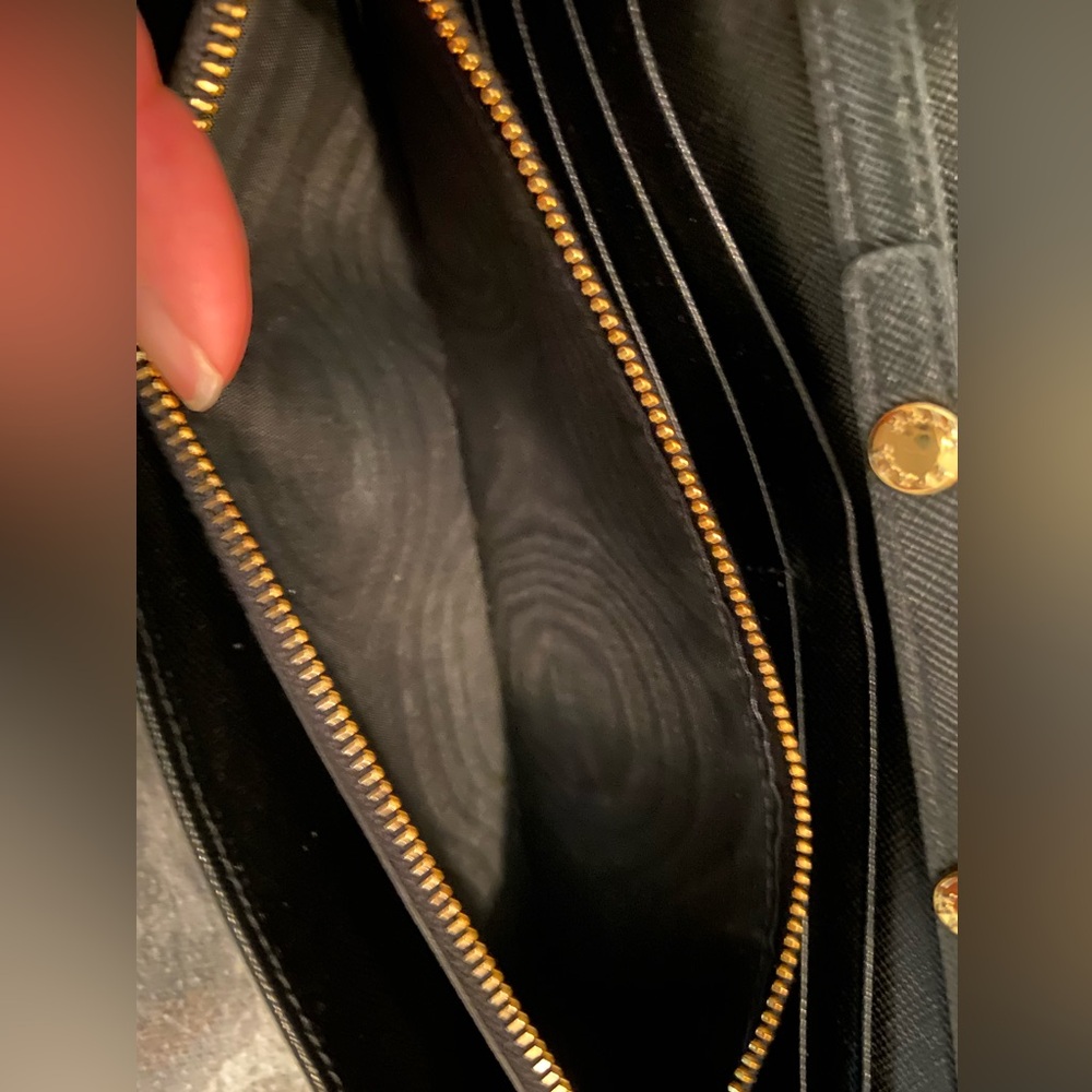Prada Black Saffiano wallet on chain crossbody - Picture 7 of 10